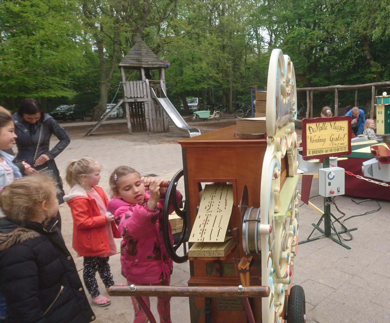 festival met 10 draaiorgels